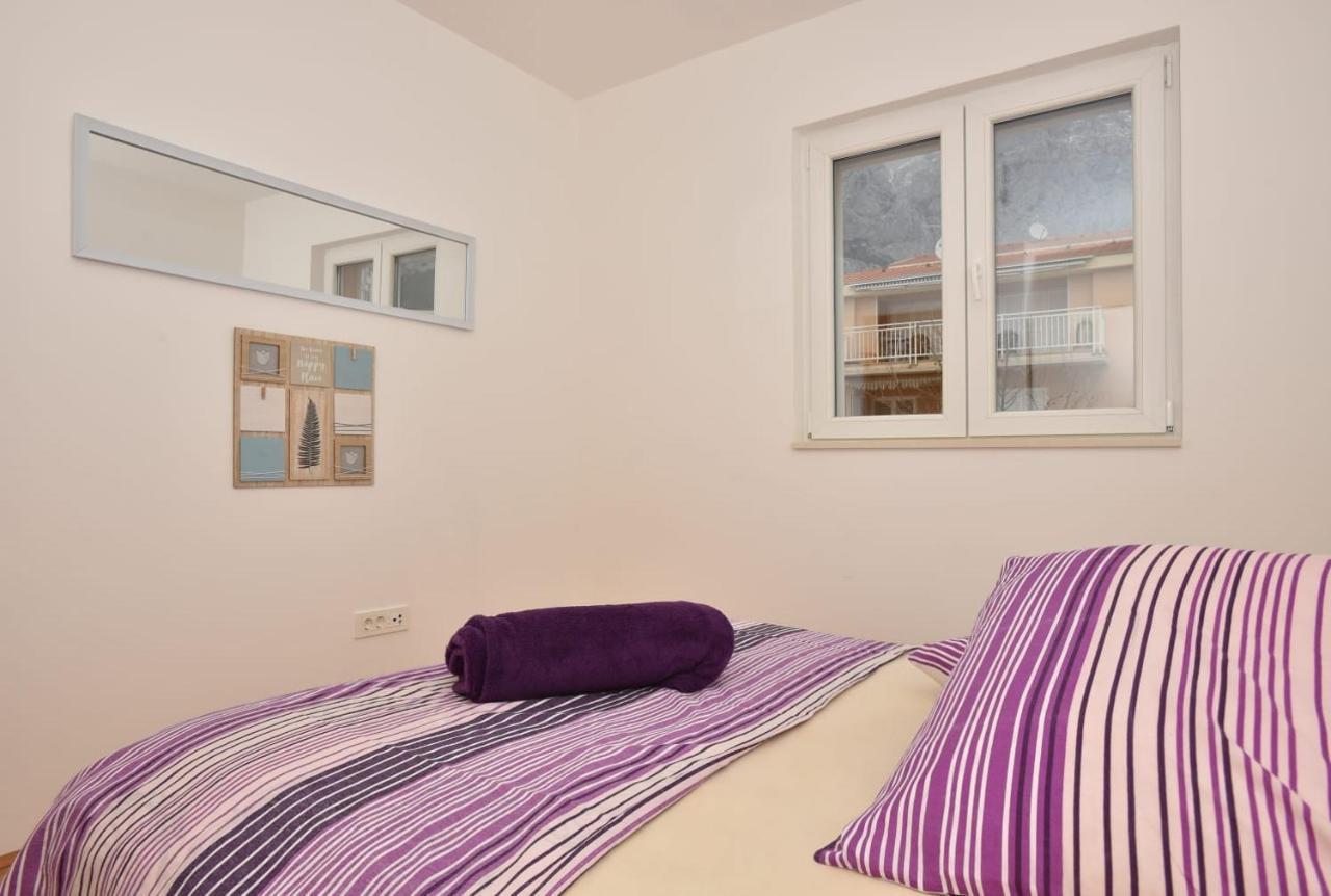 Anna A2+2 * Makarska